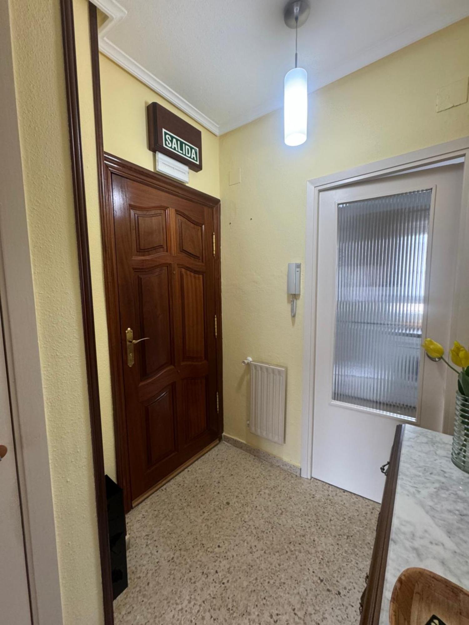 Apartment En Con Plaza De Garaje Cubierta *
